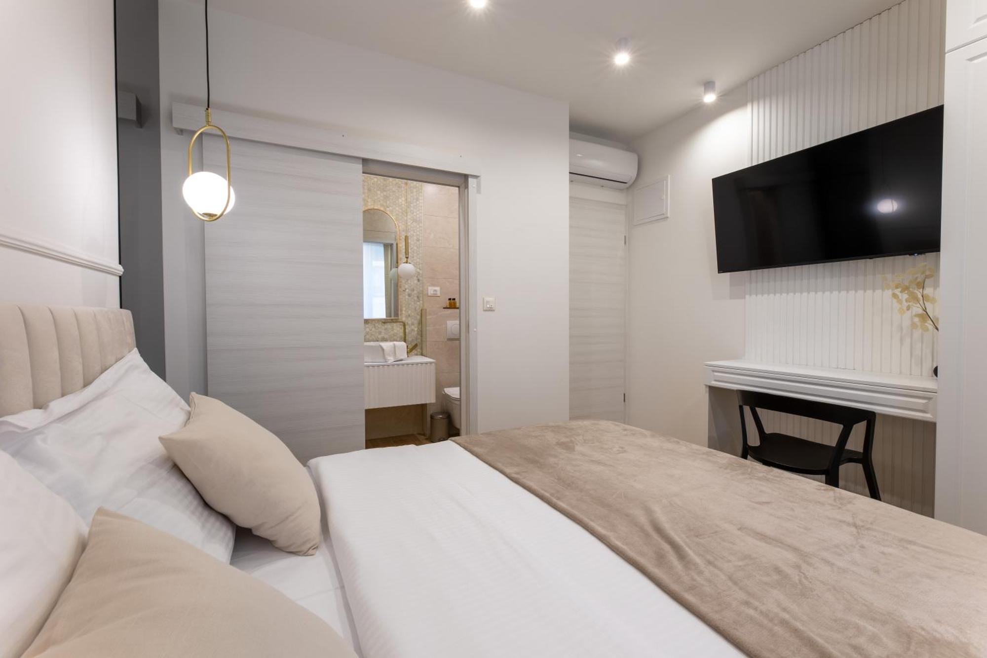 Palace Luxury Suites Split Exterior foto